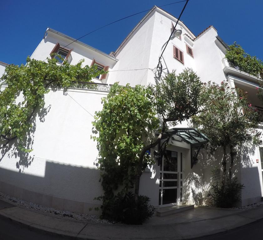 Guest House Neho Cres Exterior foto